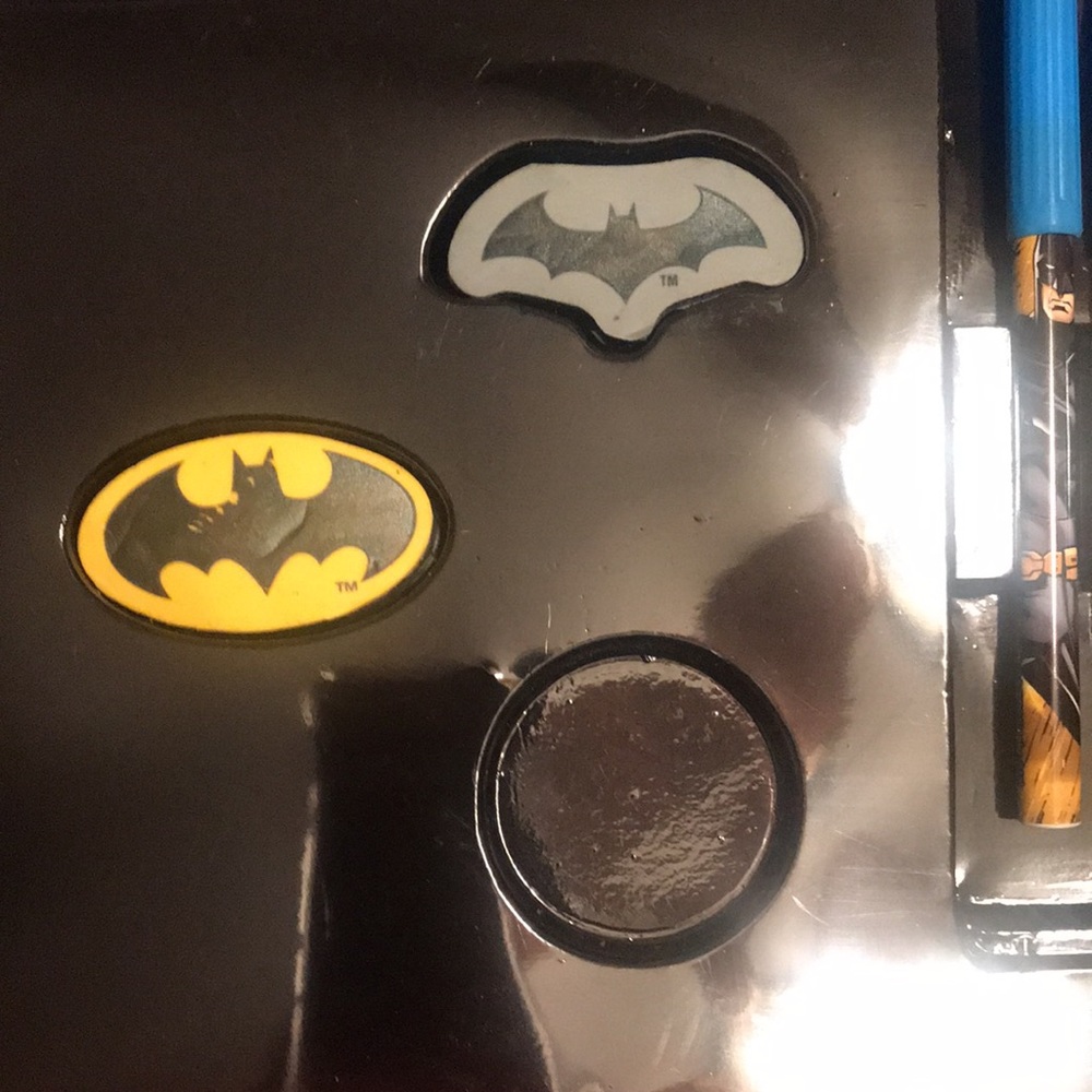 Batman Tin Color Set - Picture 10 of 14